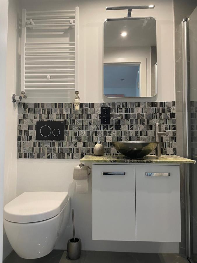 Luxury 60m2 In Wilhelmstadt Berlim